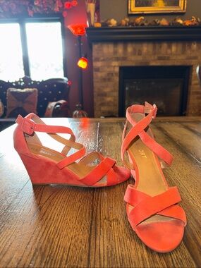 Report Coral Strappy Wedge Sandals